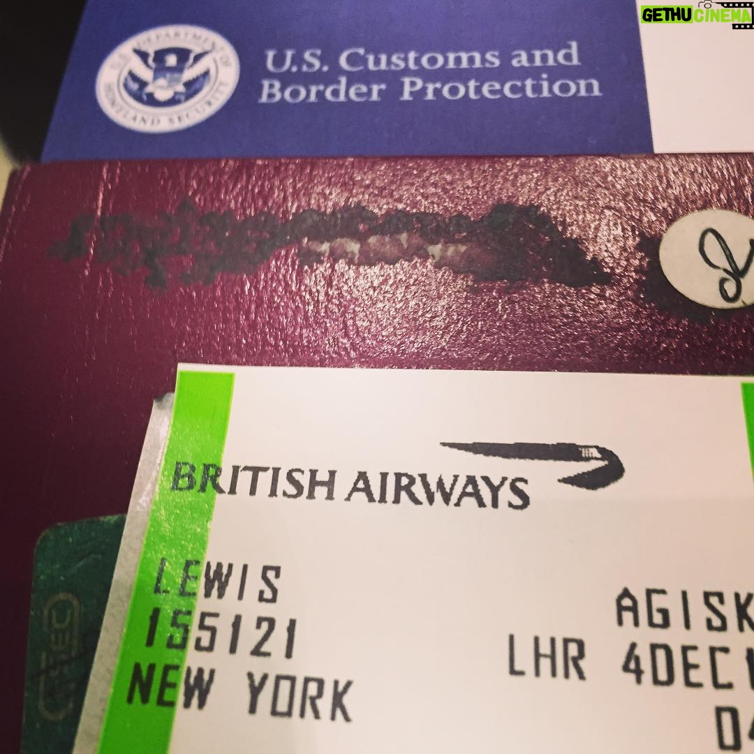 Matthew Lewis Instagram - And don't you go stealing my suitcase now you've got my baggage number. #LostInNewYork #ItsTheMostWonderfulTimeOfTheYear