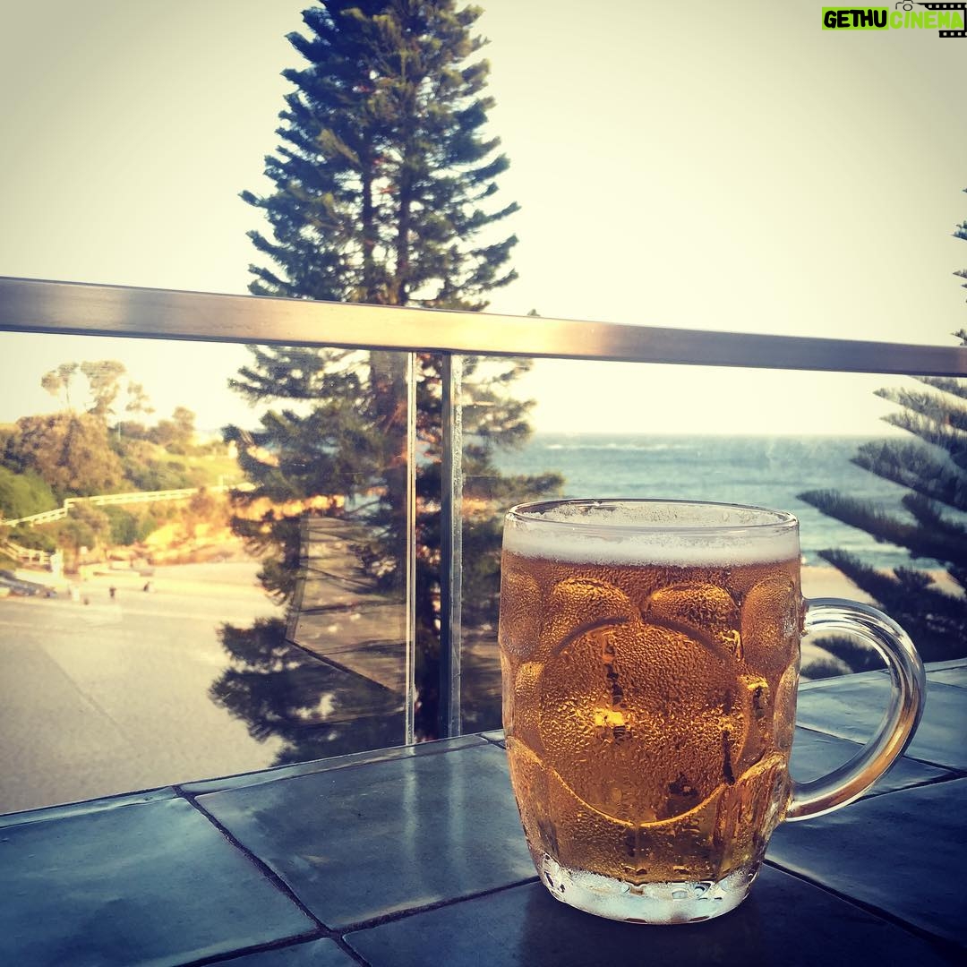 Matthew Lewis Instagram - Oh hey, Coogee Beach. It's been a while. Coogee, New South Wales, Australia
