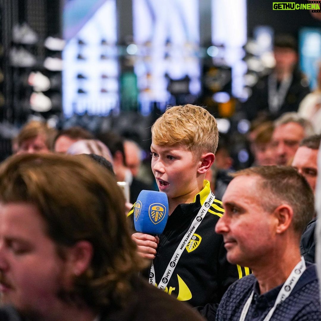 Matthew Lewis Instagram - 🎙 Dan, Ethan and Joe join Bridgey and Matt for a live recording of the #LUFC Podcast on Wednesday night, hosted by @jdfootball