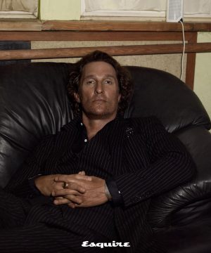 Matthew McConaughey Instagram - i hope i told it well
Link in bio @esquire 

Photographer: @robbiefimmano 
Stylist: @billmulleninc 
Groomer: @johnny.hernandez.hair 
Design Director: @rw3ll 
Visuals Director: @justinsoneill 
Executive Director, Entertainment: @randipeck 
Editor in Chief: @michaeljsebastian