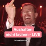 Matthias Schweighöfer Instagram - EXKLUSIVE VORSCHAU: Als wäre @matthiasschweighoefer als Moderator nicht schon Einschaltgrund genug, wird jetzt auch noch „Aushalten nicht lachen“ gespielt, und zwar live. An der Stelle bleibt nicht mehr viel zu sagen, außer: Sonntag, 20:15 Uhr auf @prosieben oder jetzt schon auf @joyn.de. #WSMDS
