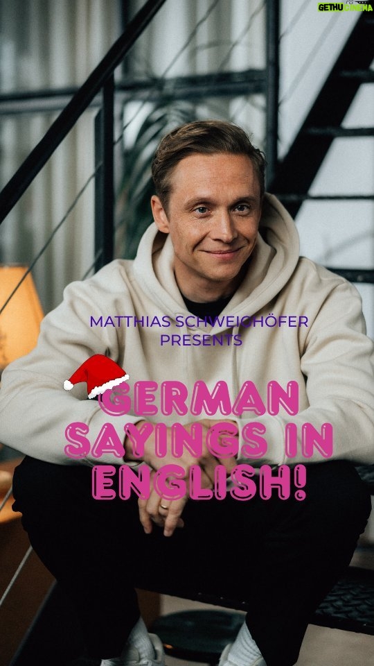 Matthias Schweighöfer Instagram - Wo steppt der Bär heute? Where steps the bear today? Or where does the bear tap dance today? With this GERMAN SAYING I wish you happy holidays, peace and lots of time with your loved ones 💝 #germansayings