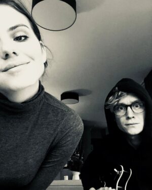 Matthias Schweighöfer Instagram - Happy Birthday, liebe @rubyofee ! Bleib so wie du bist, denn so wie du bist, bist du einfach alles: Freundin, Partnerin, Kollegin, Vorbild, Queen ... ❤️ und so viel mehr.
Lass dich heute feiern. Hoch sollst du du leben - ich feiere dich sowieso. I love you über alles. 

Happy birthday, dear Ruby! Stay the way you are, because the way you are, you are simply everything: friend, partner, colleague, role model, queen ... ❤️ and so much more.
Let yourself be celebrated today. You should live high - I'm celebrating you anyway. I love you more than anything.