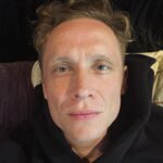 Matthias Schweighöfer Instagram - Huhu. Ich bin mir nicht sicher. Welches Foto sollte ich posten? Huhu…… I don’t know. I’m not quite sure. Which one should I use to post it. Thank you for the comments. Danke.