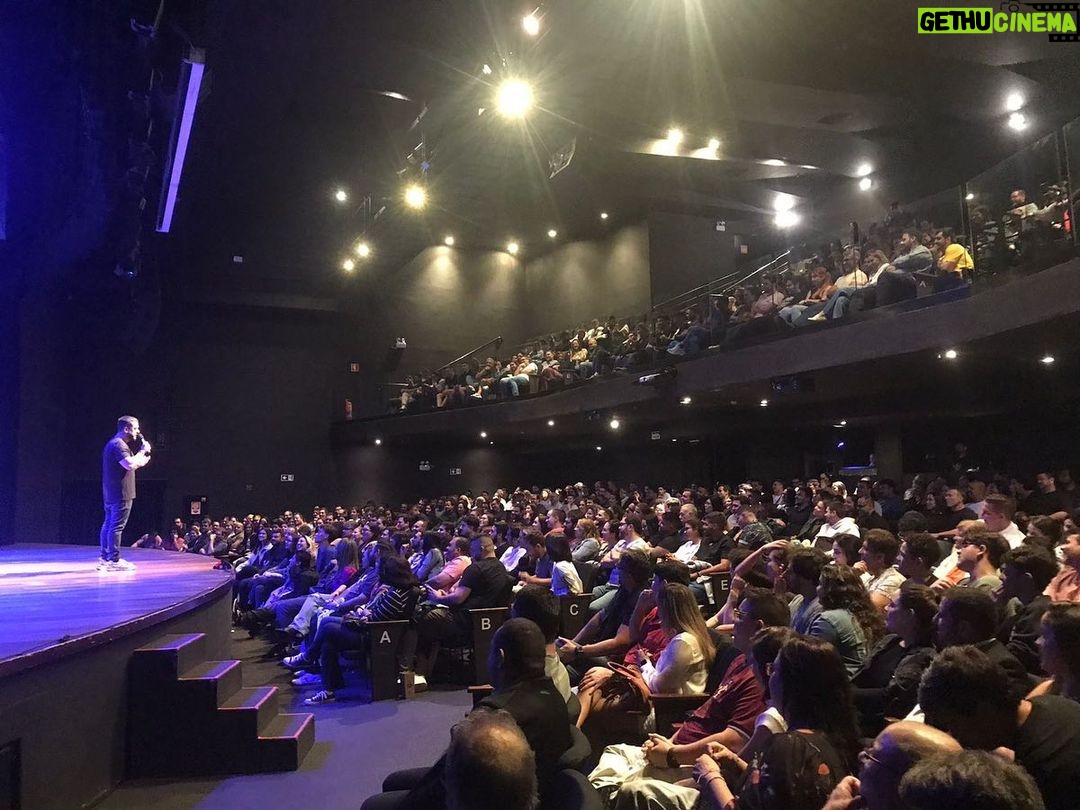 Maurício Meirelles Instagram - Rio de Janeiro!!! Ontem foi incrivel. Abrimos sessões extras do “webbullying “ HOJE, FERIADO, 7 de SETEMBRO, abrimos uma as 20:30! Ta a toa? Bora! Convidado mais que especial. Venha antes que proíbam. 😂😂😂 Ingressos no stories Rio de Janeiro, Rio de Janeiro