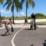 Maura Rivera Instagram - Detenerse? …….. jamás 💪🏼🎥🩵 👟 @skecherschile 🎥 @nicolasjullian #work #lincolnroad #miamibeach #skechersuno Miami Beach, Florida