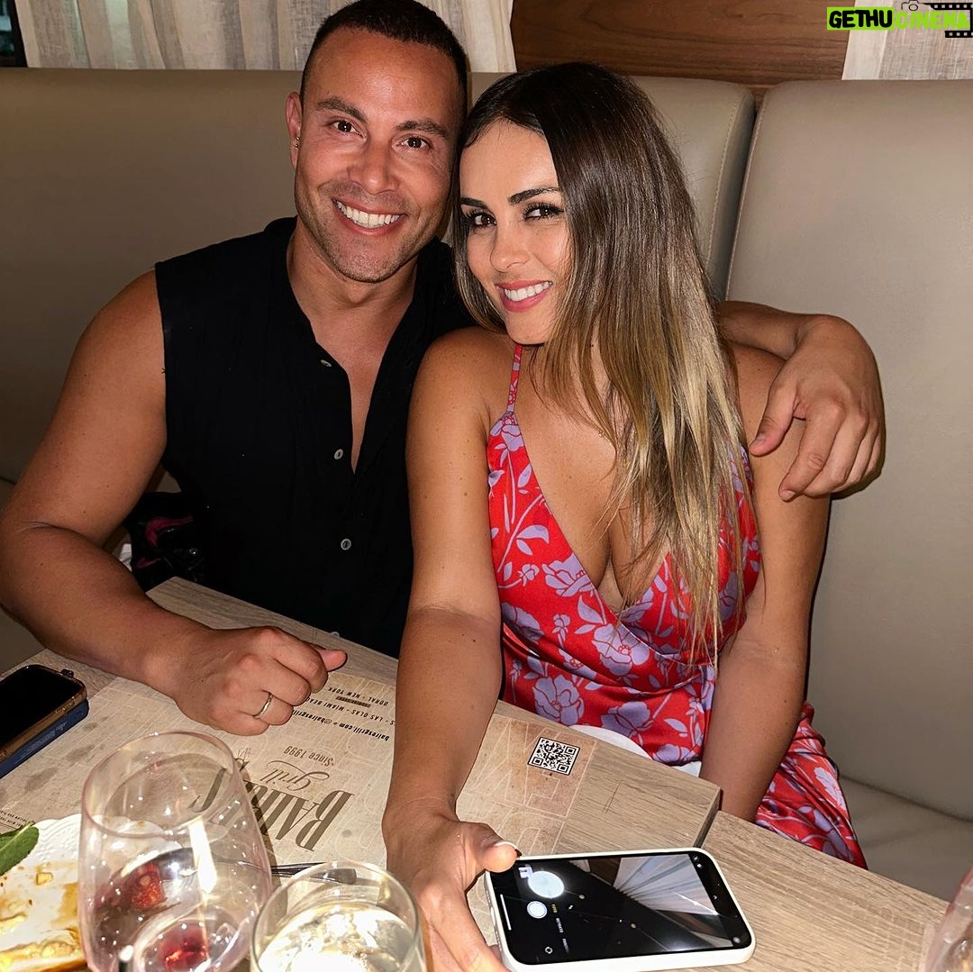 Maura Rivera Instagram - Amistad aquí y en la quebra’ del aji Amigo @rodrigodiazrioseco de visita en Miami ❣️ Brickell Miami Fla