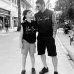 Maura Rivera Instagram - Elegir el camino de ser padres con quien ve la paternidad responsable y no ausente, afectiva y no distante, que asumen el ejercicio como suyo y no como apoyo , eso es paternidad ! Simplemente Gracias mi amor por ser el mejor del mundo ! Te amo por todo lo que eres y por todo lo que entregas día a día a nuestros hijos ❤️❤️❤️❤️ @markgonzalez11 #diadelpadre