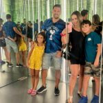 Maura Rivera Instagram - En el Museo, 🫶🏼👨‍👩‍👧‍👦 #paradoxmuseum ( La ultima foto a ver si adivinan qué mezcla es 🤣😂) Wynwood Walls