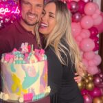 Maura Rivera Instagram - Gracias mi amor y amig@s de mi vida gracias por acompañarme siempre …….. pueden ver la celebración de anoche en mis historias 😊 La hermosa deco es de @rbm_productions 💕💕💕💕