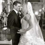 Maura Rivera Instagram - 13 años en el camino del amor del respeto de la admiración de la complicidad de las risas de los sueños anhelos y objetivos 💍 Gracias por ser mi compañero en todos estos años por darme dos hijos hermosos frutos de nuestro amor Te amo por siempre @markgonzalez11 Feliz aniversario que sea eterno todo lo que nos hace bien 🤍🤍🤍🤍🤍🤍🤍🤍❤️❤️❤️❤️❤️❤️❤️❤️❤️❤️ 07-01-2011 (14 años juntos) #aniversariodeboda #13años
