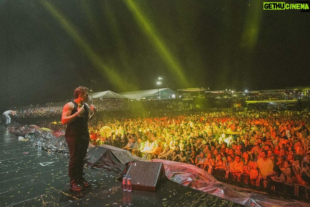 Mauricio Montaner Instagram - Anoche fue un sueño!! Gracias Costa Rica! 🇨🇷 San José, Costa Rica