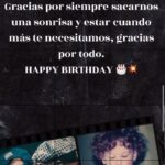 Mauricio Montaner Instagram - Ustedes no entienden lo mucho que significó este regalo para mi… y no se si ustedes dimensionan cuánto R y yo las amamos… mi vida entera soñé con ustedes y no puedo creer que yo cuente con gente que hace este tipo de detalles. Doy gracias a Dios por todos ustedes. Gracias por hacerme tanto bien. Los amo! ♥️