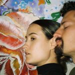 Mauricio Montaner Instagram – Acurrucados pero parados.