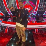 Mauricio Montaner Instagram - ✌️✌️ Andan viendo La Voz Kids? Cuéntenme que les va pareciendo el #EquipoMauyRicky! Los leo! 👇