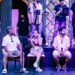 Mauricio Montaner Instagram - Ensayando y buceando… el sábado 31. Losmontanerlive.com