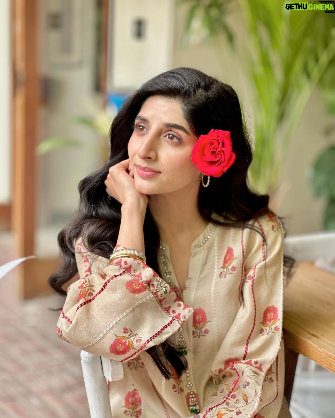 Mawra Hocane Instagram - you may 🌹 Karachi کراچی