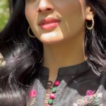Mawra Hocane Instagram – Puchay koi naam tera to miene hai rabb likhaaa ✨🕊️