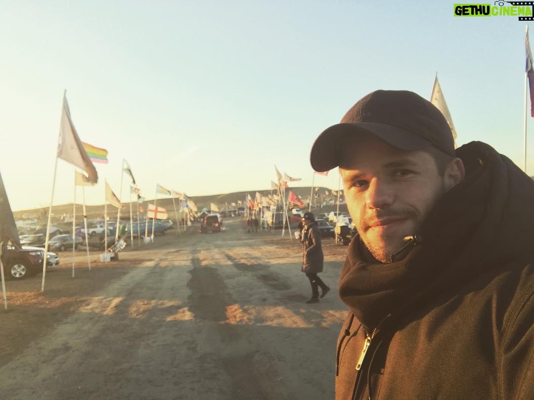 Max Carver - 53.1K Likes - Thank you again to our water protectors
🤘✊💧
#nodapl #waterislife