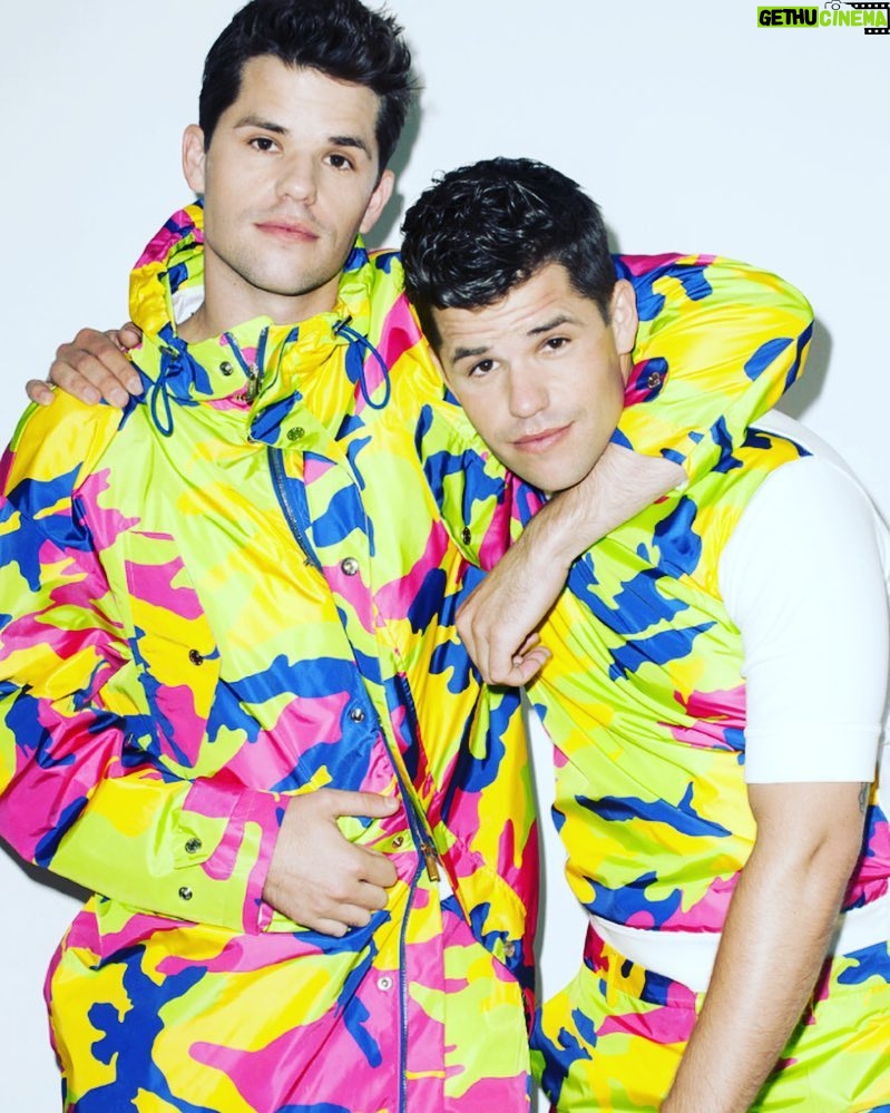 Max Carver Instagram - Twinning 👯 #nationallookalikeday @charliecarver Photo by @terryrichardson