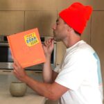 Max Greenfield Instagram - My book matches my hat #idontwanttoreadthisbook Illustrated by the great @mikelowerystudio Pre Order now Link in bio