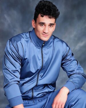 Max Holloway Instagram - My 90s yearbook photos 😂