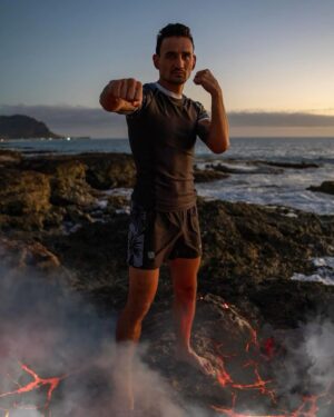 Max Holloway Instagram - ⚡️The marathon continues⚡️

🚨April 13th, Las Vegas🚨

#blessyourself #blessedexpress