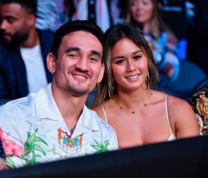 Max Holloway Instagram - 🤍💚