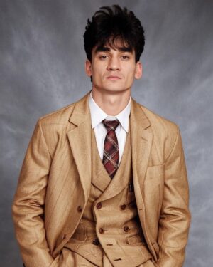 Max Holloway Instagram - My 90s yearbook photos 😂