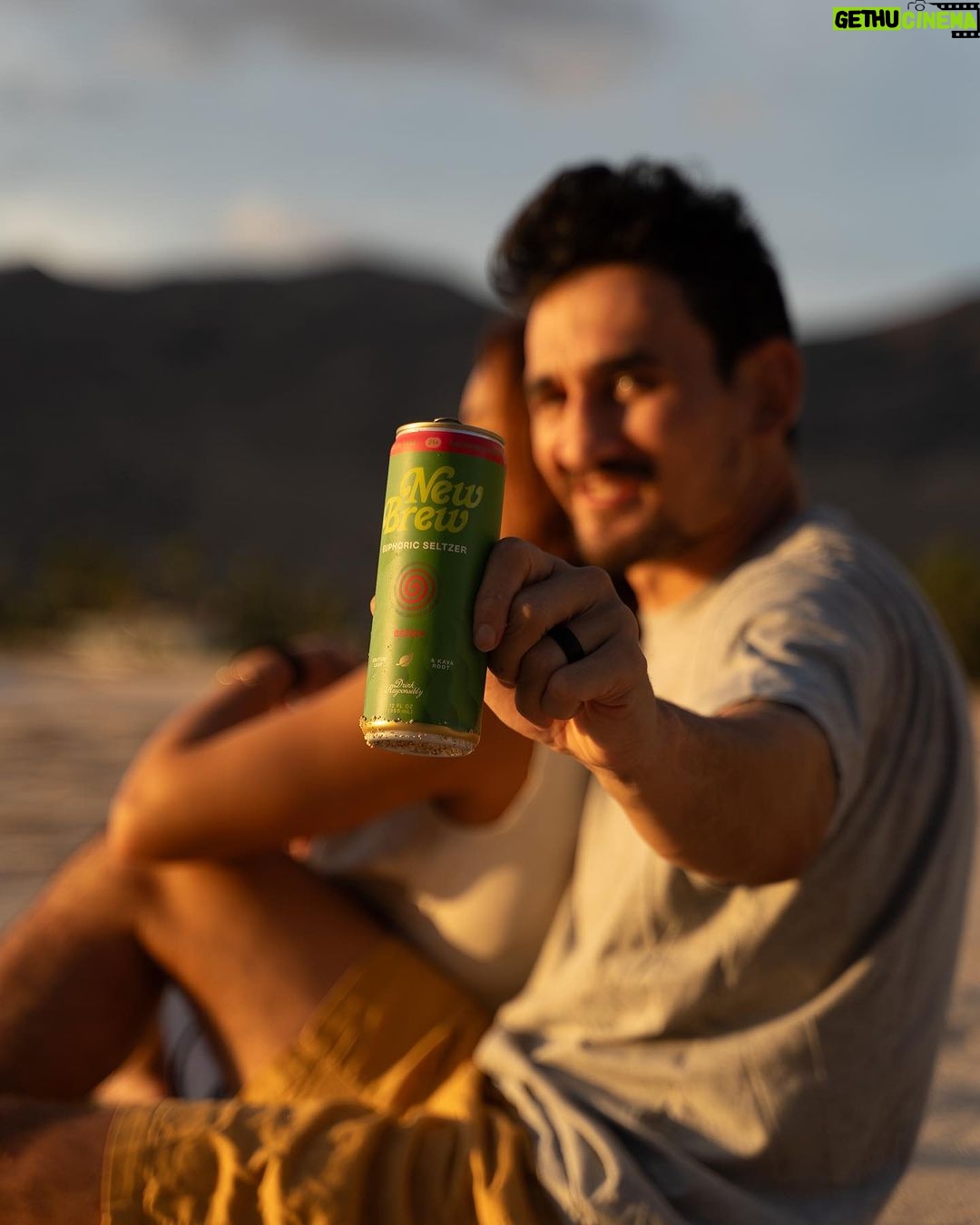 Max Holloway Instagram - New adventures with @drinknewbrew . Excited to announce my partnership with new brew. Now we have another great way to enjoy Kava. 🚨drinknewbrew.com ⚡️ https://finance.yahoo.com/news/brew-signs-partnership-deal-ufc-130000683.html