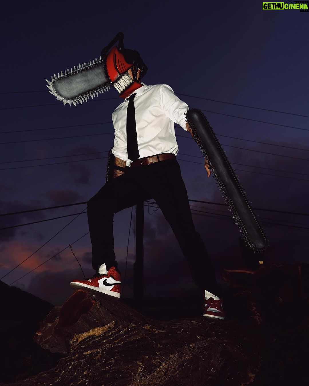 Max Holloway Instagram - Chainsaw Man x Bomb Devil 💣🎃 #halloween #chainsawman