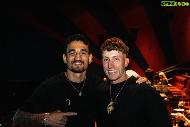 Max Holloway Instagram - Great times with MFAM this past weekend. Hung out with some great friends and made some new ones.