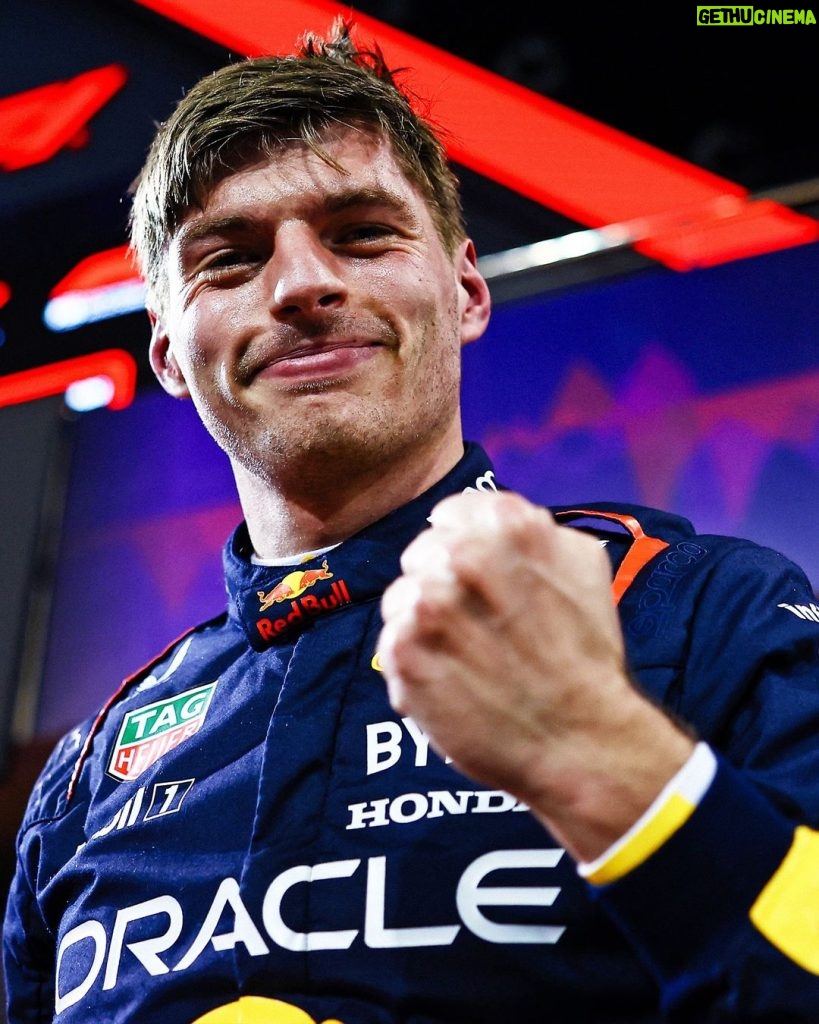 Max Verstappen Instagram - Simply lovely 👏 Well done team, @redbullracing Bahrain International Circuit