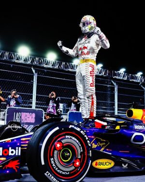 Max Verstappen Instagram - Let’s gooo guys!!! 💪 Another amazing result @redbullracing 👏

Had a lot of fun out there today, great racing! 🙌 See you next year Vegas 🎲🎰