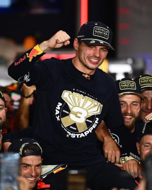 Max Verstappen Instagram - ⭐⭐⭐

What an amazing year! It is incredible to be part of this team, @redbullracing 🙌 Thank you to everyone at the track and back in the factory for all the effort that has gone into this year to achieve this, we can all be very proud 👏

To be a three time World Champion feels absolutely incredible #ThirdStar