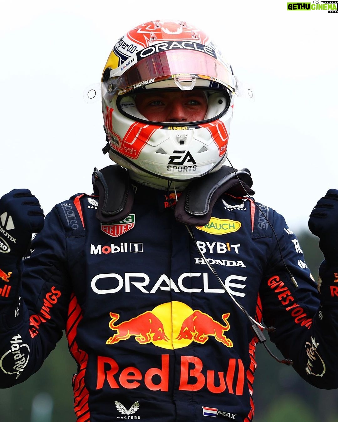 Max Verstappen Instagram - Very happy to be on pole here at the Red Bull Ring 💪 This is a great start @redbullracing, but there’s still a busy weekend ahead 👊 Thanks for all the support out here, so great to see! 🙏 #OrangeArmy #AustrianGP
