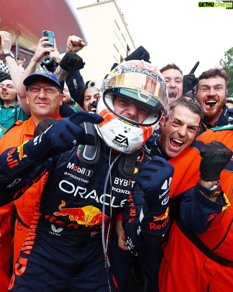 Max Verstappen Instagram - That was very lovely 🤩 To win it in this way, makes it extra special 🙌 A great weekend which we executed really well! An amazing job by everyone in the team @redbullracing 👏 Monaco