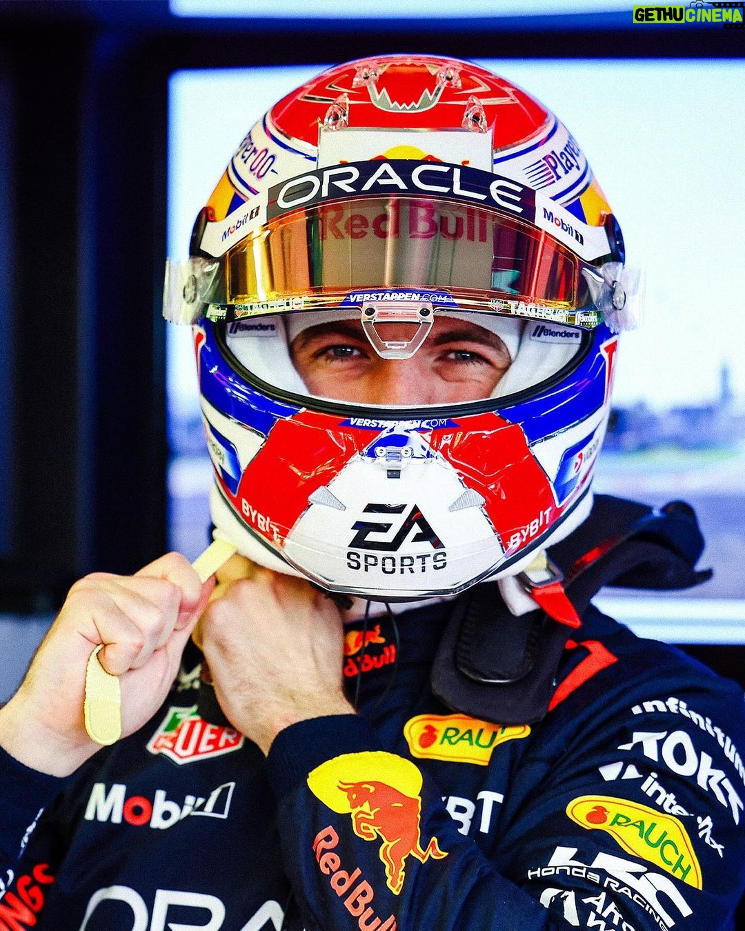 Max Verstappen Instagram - Great to be back in an F1 car again, good fun out there today 😄🇧🇠Bahrain International Circuit