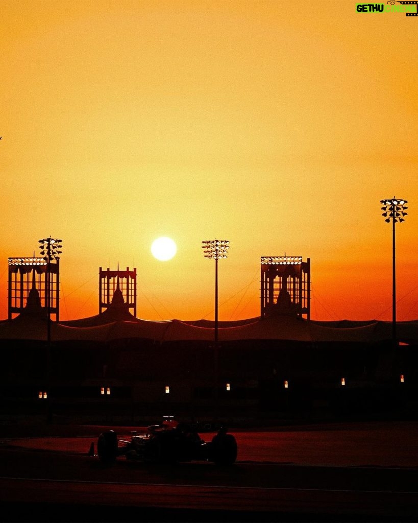 Max Verstappen Instagram - Great to be back in an F1 car again, good fun out there today 😄🇧🇭 Bahrain International Circuit