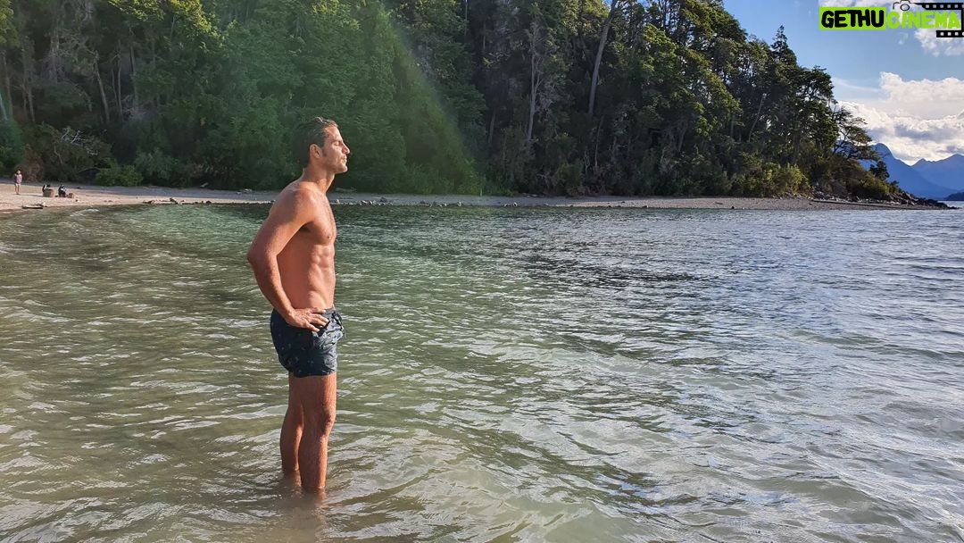 Maxi Iglesias - 198K Likes - De cuando grababa en la linda Argentina y me escapaba para conocer un poco más..
Ché que ganas de volver! 💚
#tbt 2018/19