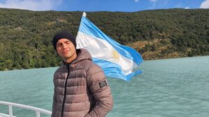 Maxi Iglesias Instagram - De cuando grababa en la linda Argentina y me escapaba para conocer un poco más.. 
Ché que ganas de volver! 💚

#tbt 2018/19