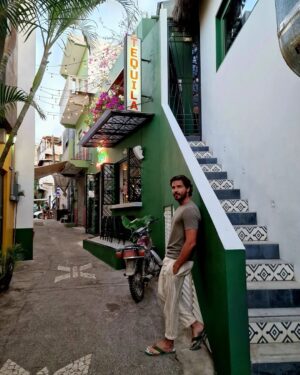 Maxi Iglesias Instagram - #tbt de cuando grababamos #VolverACaer y me escapé unos días al mar el año pasado..