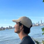 Maxi Iglesias Instagram - De paseo por NyC hace unos meses en el biciMad de allí 🚲