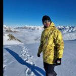 Maxi Iglesias Instagram – Por si me llaman para el último capítulo de True Detective.
Con o sin moto, andar en nieve. Hacer el angel. Esas cosas