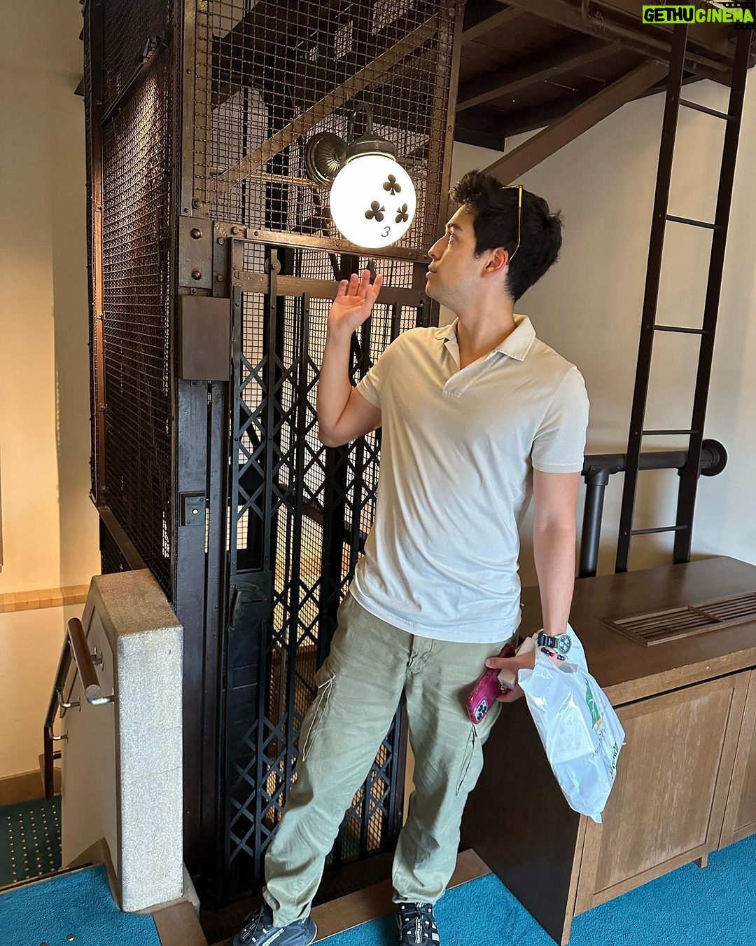 Maxime Bouttier - 192.4K Likes - Been too long Japan! You never disappoint.
And we want more, till next time.