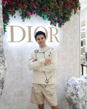 Maxime Bouttier Instagram - Long awaited Dioriviera is finally here
~Dior Beauty Summer Riviera Podium 20 June - 16 July 2023
#DIORIVIERA
#DIORLACOLLECTIONPRIVEE
@DIORBEAUTY