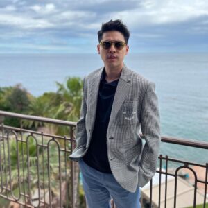 Maxime Bouttier Instagram - A day in Cannes on a @versace 
•
@ivanteguhsantoso 😎