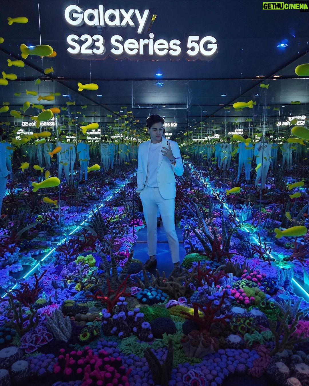 Maxime Bouttier Instagram - Let me #ShareTheEpic to you about #GalaxyS23 Series 5G launch! Capturing moments just got more sustainable with @mangmoel Epic's installation same as Samsung that incorporate recycled and eco-friendly materials to the device, proving that high-performance technology and environmental responsibility can go hand in hand. Penasaran kan? Yuk ke Central Park Mall Jakarta hari ini sampai tanggal 26 Februari nanti, ada promo Epic hingga Rp 4.1juta. Info lengkapnya cek @samsungindonesia