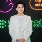 Maxime Bouttier Instagram - Here are some shots of the Samsung S23 ‘s Launching! • Big thanks to @wanda_haraa for dressing me up #wandaharaaproject 📸 @snap.nuel Jakarta, Indonesia