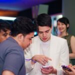 Maxime Bouttier Instagram - Here are some shots of the Samsung S23 ‘s Launching! • Big thanks to @wanda_haraa for dressing me up #wandaharaaproject 📸 @snap.nuel Jakarta, Indonesia
